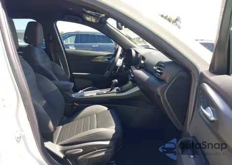 2024 Dodge Hornet R/T Eawd from USA, damaged, VIN ZACPDFCW9R3A28545